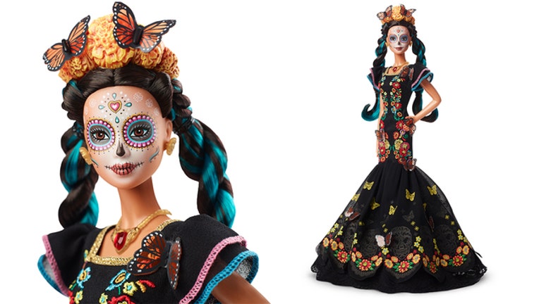 2019 halloween barbie doll