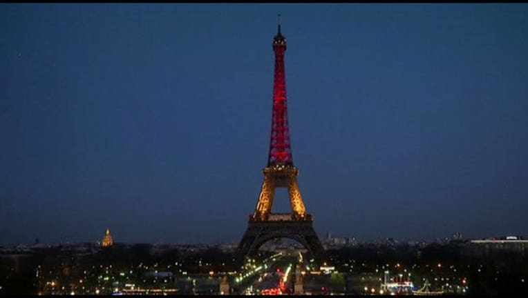 eiffel-colors_1458672754859-402970.jpg