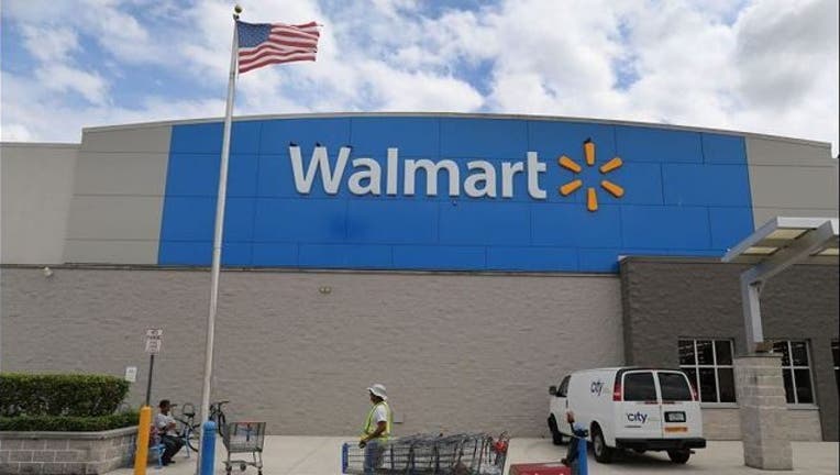 Walmart giving gift sales cards for car seats