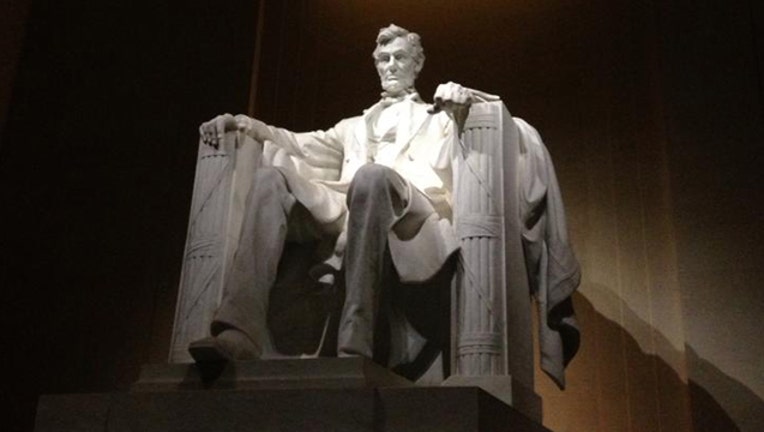 lincolnmemorial_1467228959572-402970.jpg