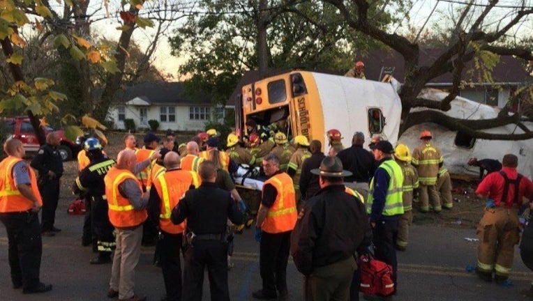b86f736c-school bus crash_1479923211290.jpg