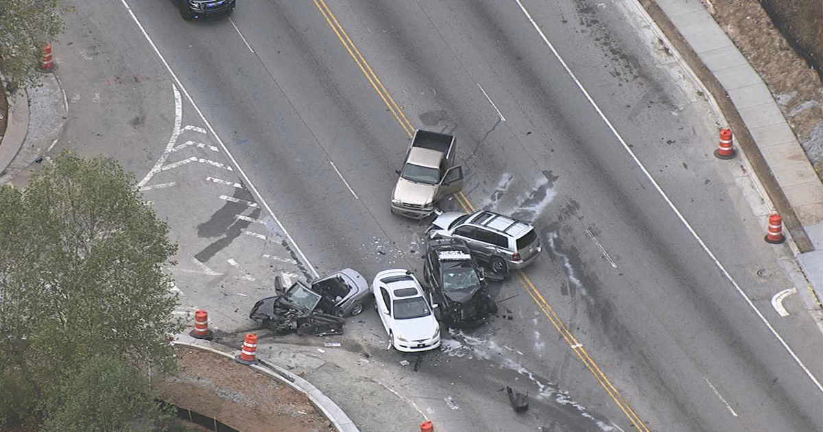 Police: DeKalb County officer injured in chase, crash | FOX 5 Atlanta