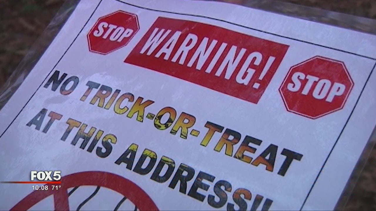 Sex Offender Sues Over Halloween Signs