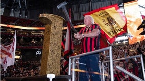 Ric Flair hammers Golden Spike at Saturday's Five Stripes match