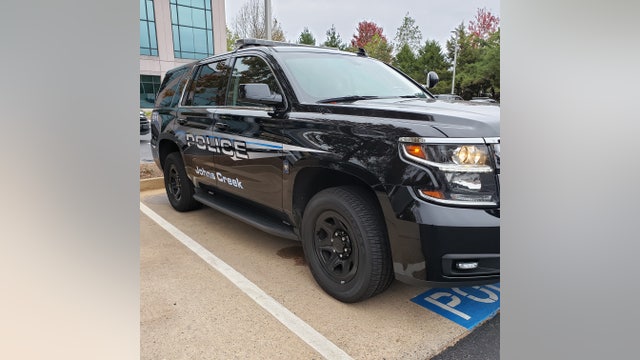 Authorities file charges against postal worker accusing her of stealing