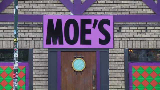 East Austin bar transforms into Moe's Tavern from The Simpsons