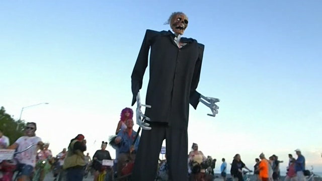 More than 10,000 zombies invade Key West for Fantasy Fest Zombie Bike Ride