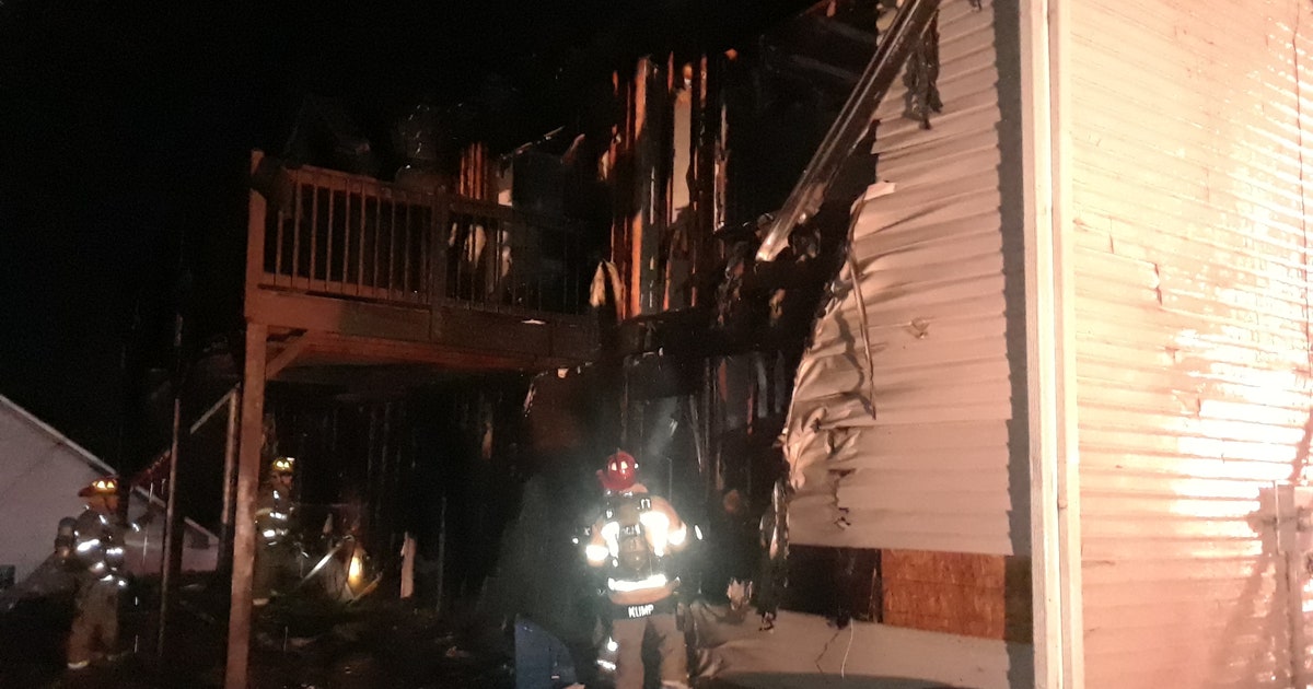 8 people escape dangerous Gwinnett County house fire | FOX 5 Atlanta