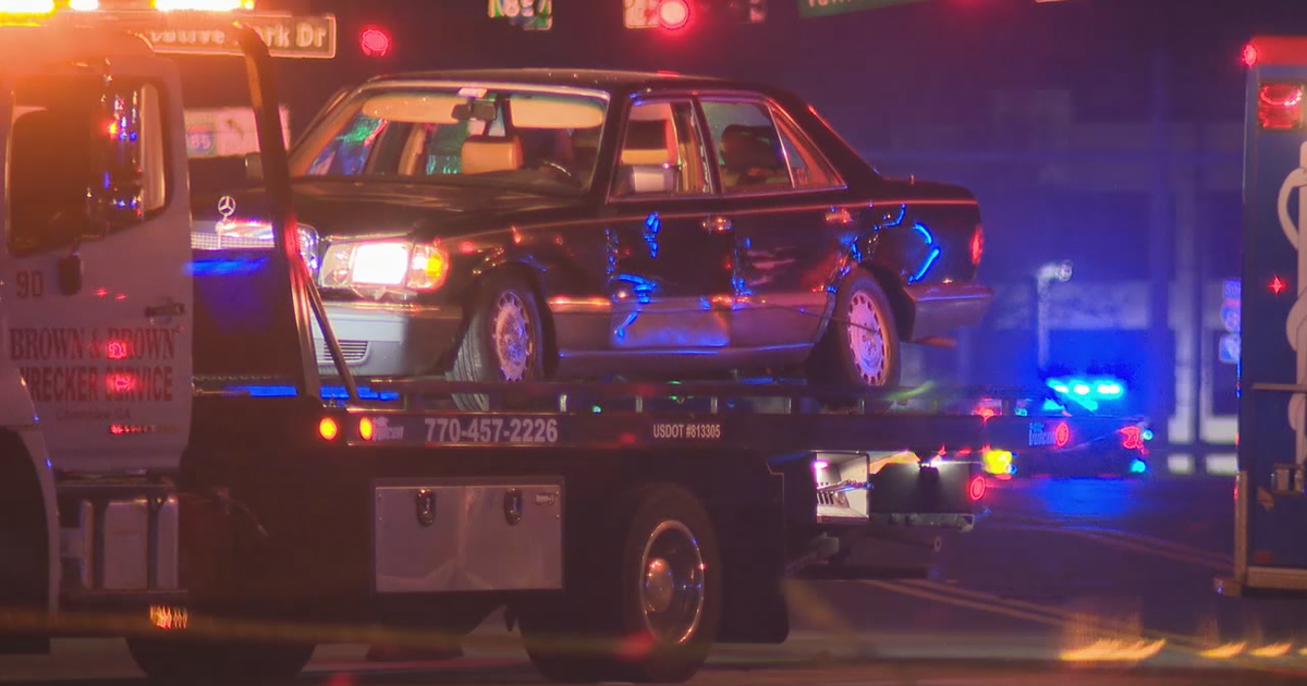 Driver hits 125 mph in police chase, crashes in NE Atlanta | FOX 5 Atlanta