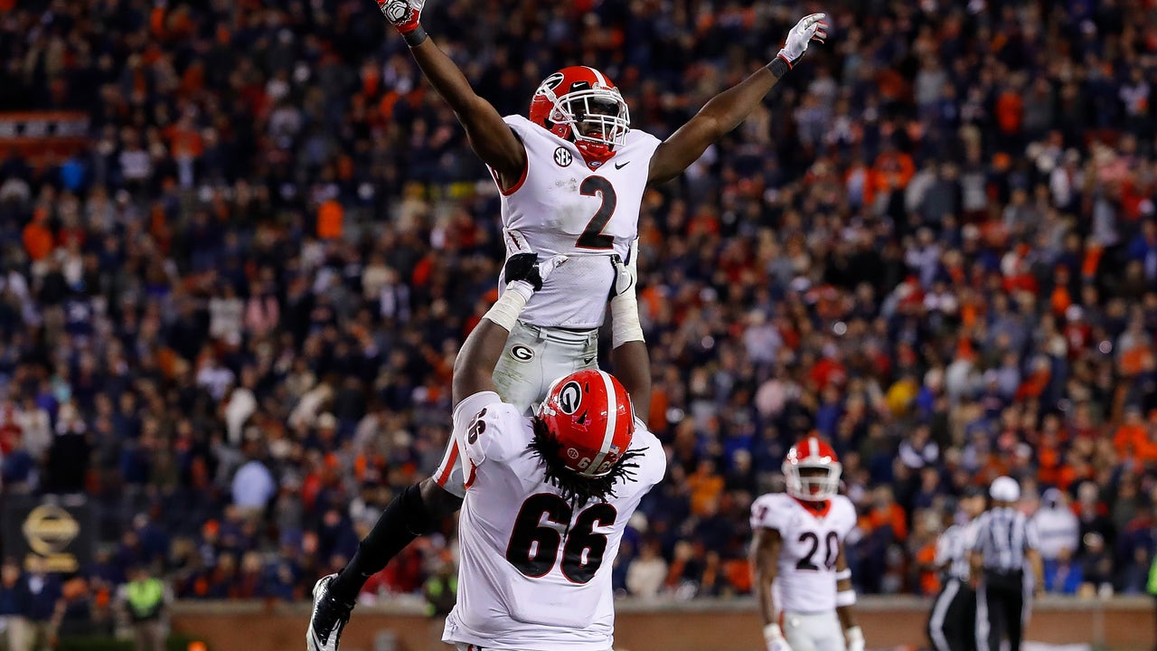 No. 5 Georgia Holds On, Beats No. 13 Auburn 21-14