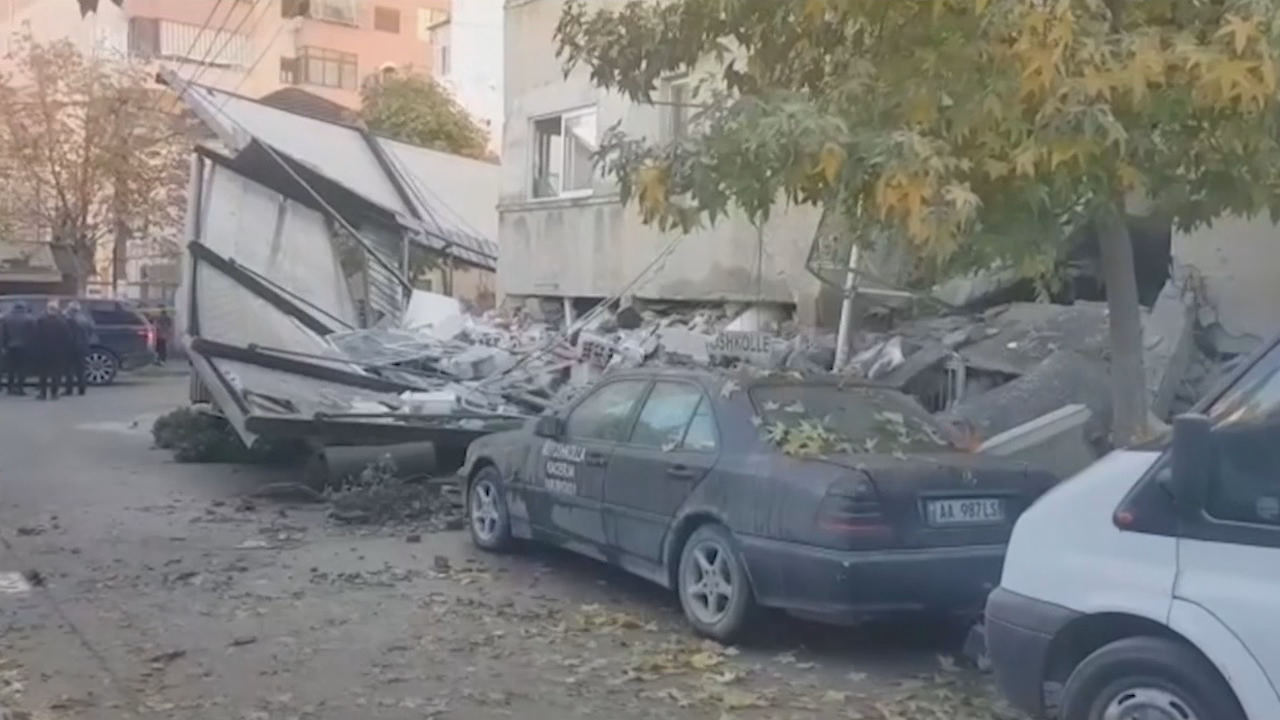 Albanian earthquake kills 16; rescuers hunt for survivors