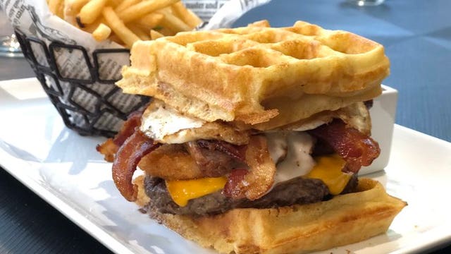 Burgers with Buck: Sugar Factory