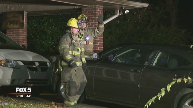 Family escapes Gwinnett County house fire