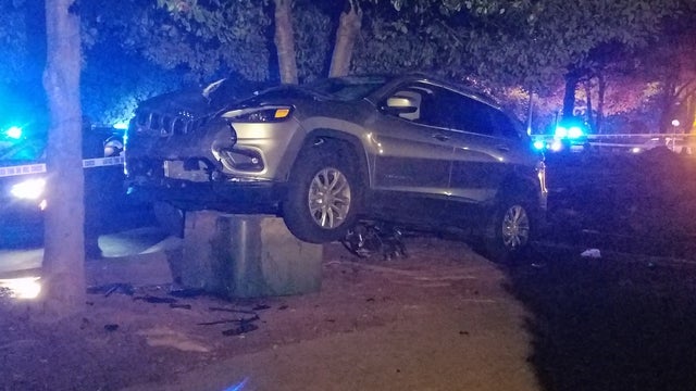 Driver shot, killed at DeKalb County apartment complex