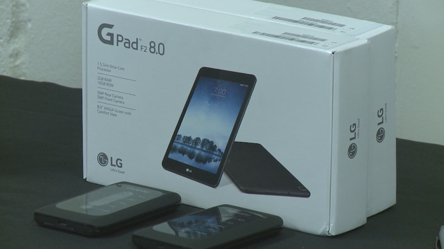 Atlanta high school students to receive devices, free Wi-Fi for internet access