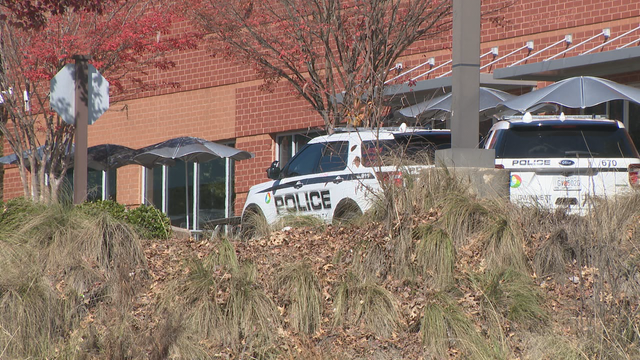 Police searching for suspect after armed robbery on college campus