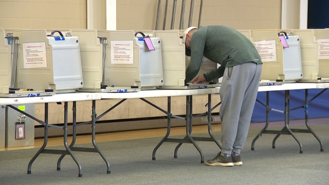 Cobb voters use paper ballots in election pilot program