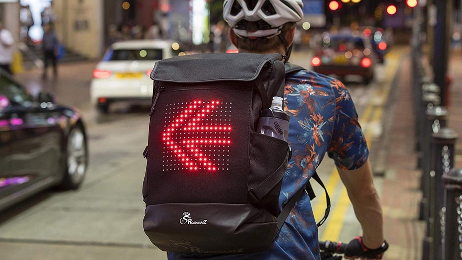 Street-Warrioer-Bluetooth-Cycling-Backpack.jpg