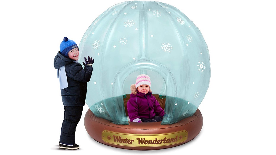 snow-globe-2.jpg