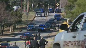 Deputies shoots suspect after chase in Clayton County; GBI investigates