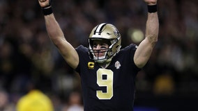 Brees sets NFL all-time TD mark as Saints crush Colts 34-7