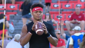 Justin Fields reflects on decision to transfer from UGA to Ohio State