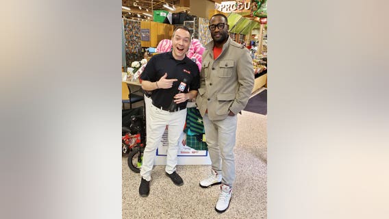 Grammy-winner Q Parker donates to Toys for Tots