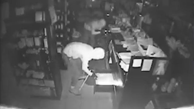 Police search for Covington pharmacy burglars