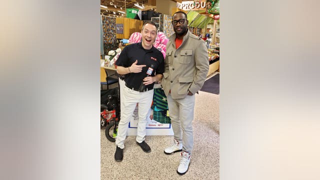 Grammy-winner Q Parker donates to Toys for Tots