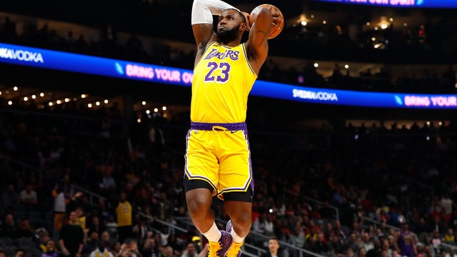 The King reigns: LeBron James is AP's male athlete of decade