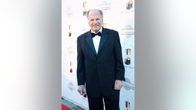 Lee Mendelson, producer who brought “Charlie Brown Christmas” to TV, dies on Christmas Day