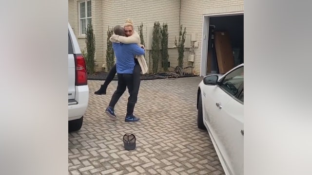 Josh Donaldson surprises mom with Maserati for quitting smoking
