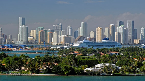 Authorities: Buildings evacuated, tremors felt in Miami after powerful 7.7 earthquake strikes Cuba, Jamaica