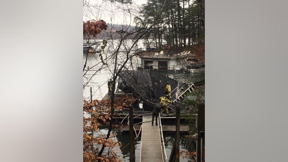 Officials investigating boat dock fire in Hall County