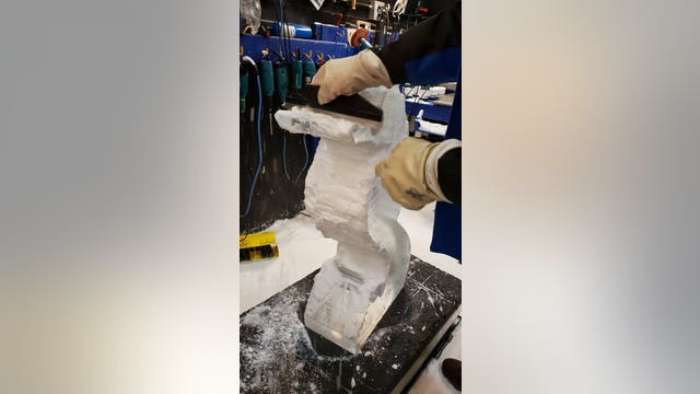 Atlanta ice carver creates frozen masterpieces