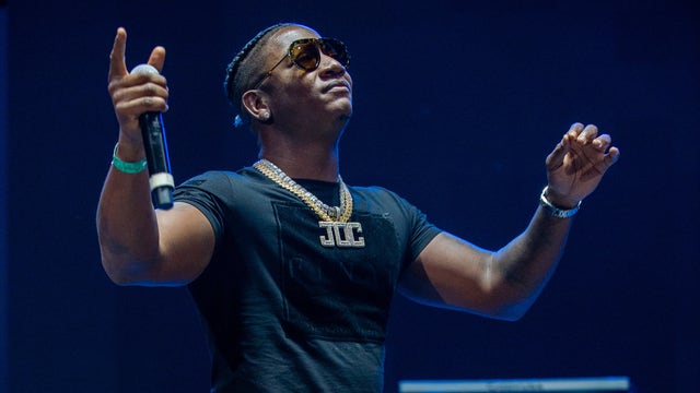 Atlanta rapper driving for rideshare company to set good example