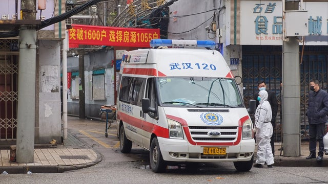 Chinese city stops outbound flights, trains to fight deadly new virus