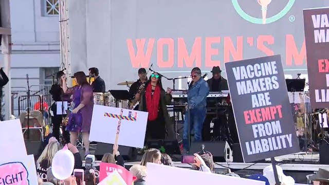 Thousands gather in Downtown LA for 4th annual Women's March