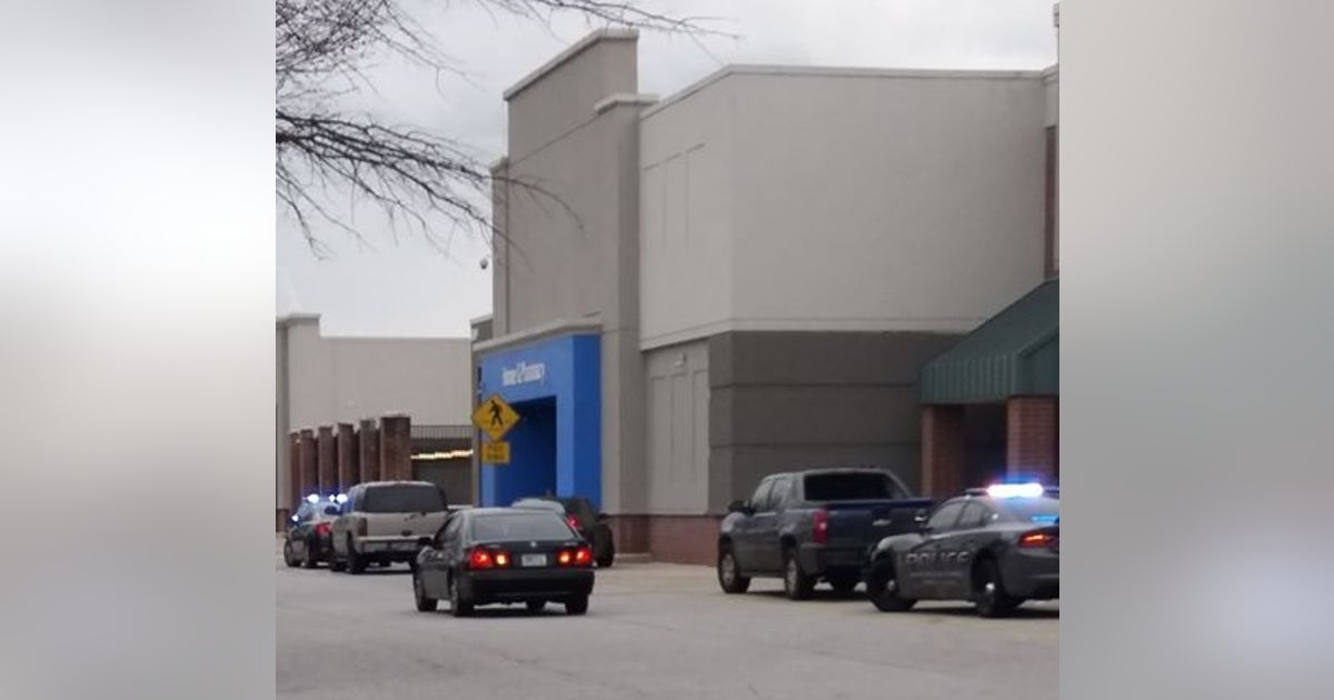 Man killed in shooting at South Fulton Walmart parking lot | FOX 5 Atlanta