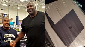 Shaq pays for family's laptop at Best Buy after giving condolences for his sister and Kobe Bryant