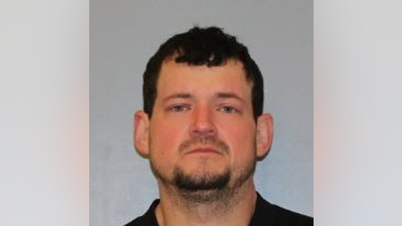 Hall County man accused of molesting child