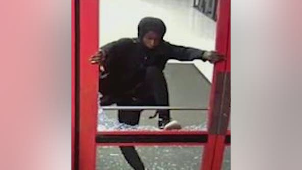 Police: 2 men smash their way into jewelry kiosk, Target store