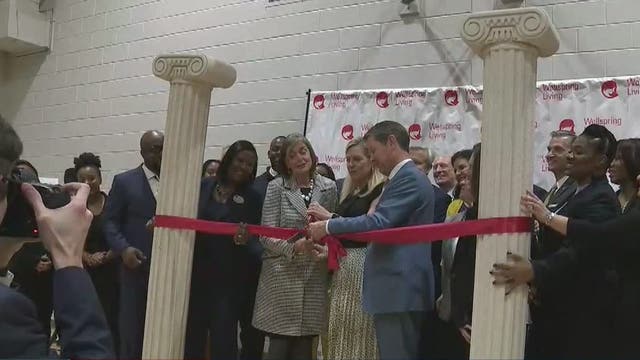 Governor, first lady help open new center for trafficked youth
