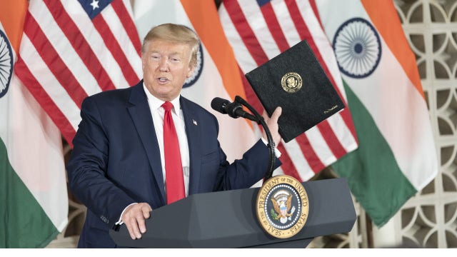 President Trump, CDC to hold 6pm EST news conference on coronavirus concerns