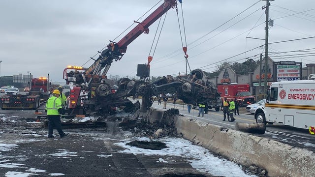Workers beginning I-85 repairs after deadly tanker crash