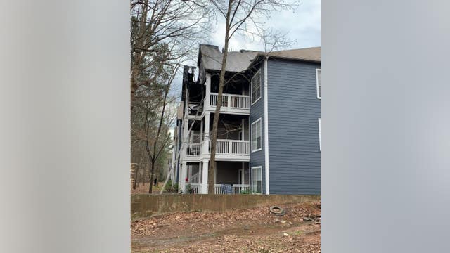 Woman arrested for arson at Kennesaw apartments