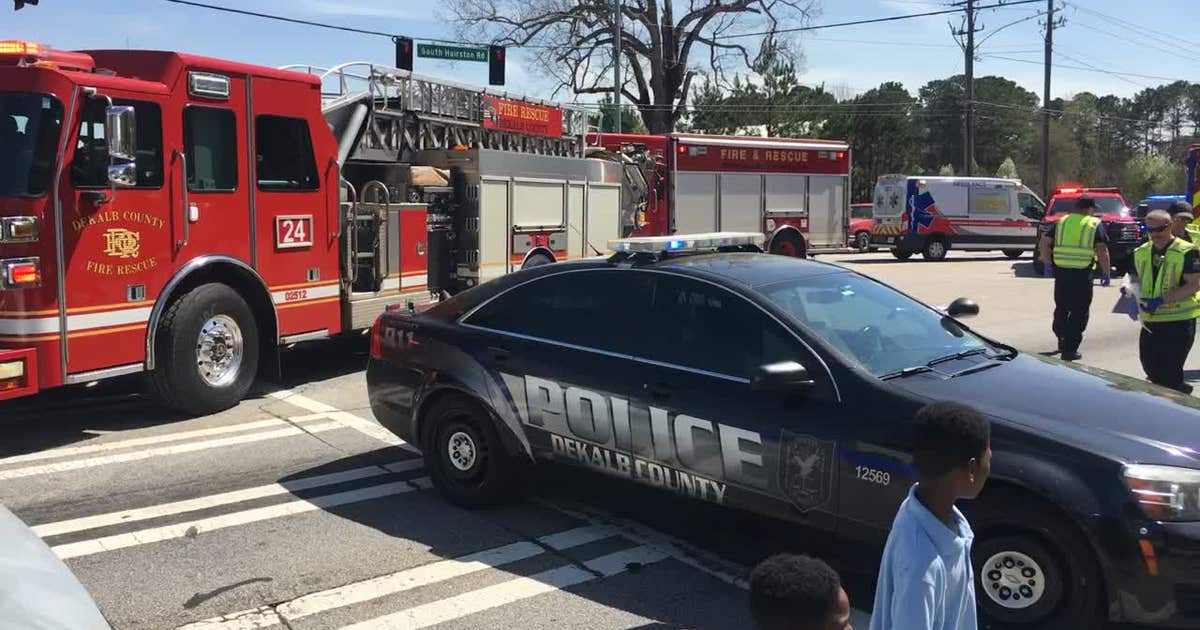 2 children struck by car while crossing a DeKalb County road | FOX 5 ...