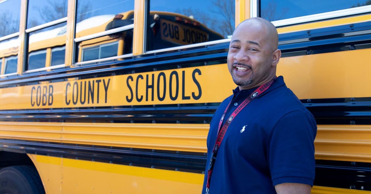 Cobb County school bus driver rescues woman trapped in car | FOX 5 Atlanta