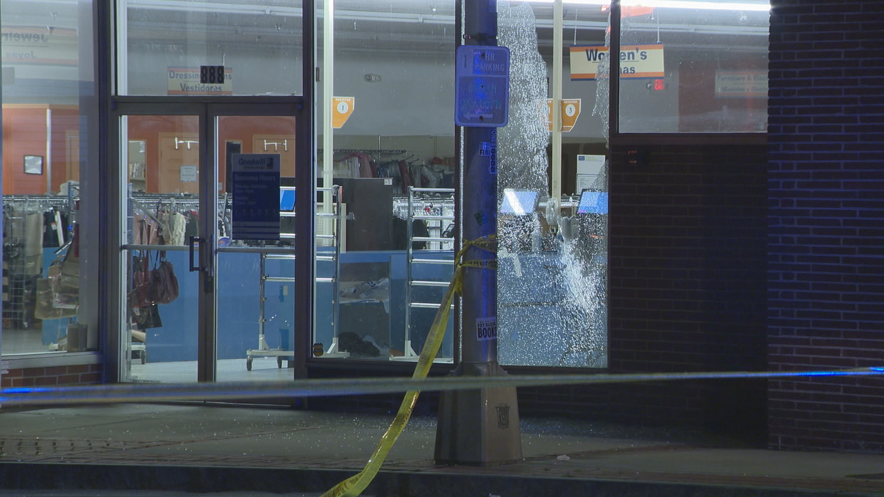 Innocent Bystander Injured In SW Atlanta Shootout