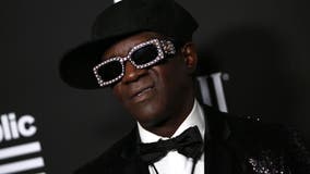 Public Enemy kicks out Flavor Flav after campaign dispute